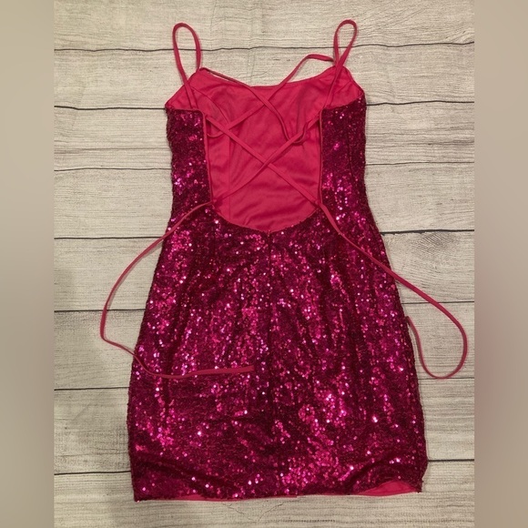 New Sequin Pink dress strappy back size 4 - Picture 2 of 5